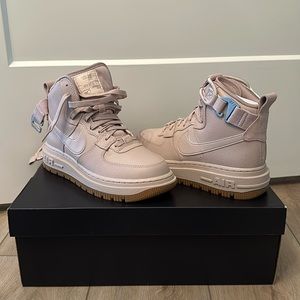 Woman’s Air Force 1 high top